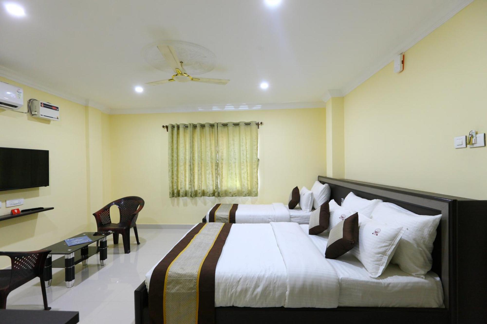 Hotel Salbala Inn - Near Airport Chennai Exterior foto
