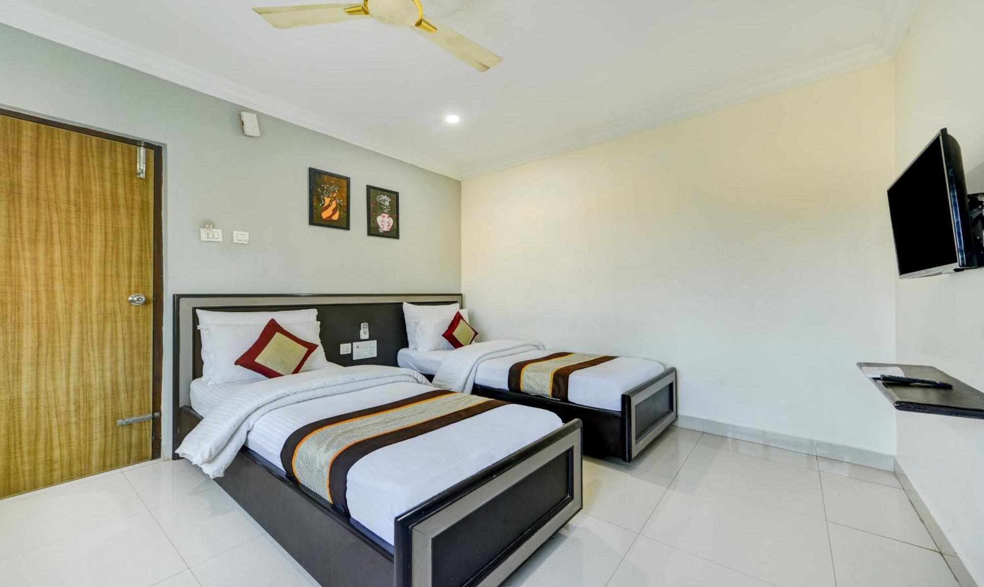 Hotel Salbala Inn - Near Airport Chennai Exterior foto