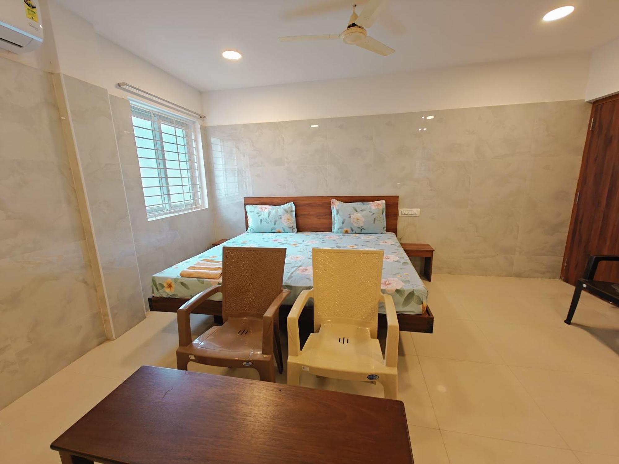 Hotel Salbala Inn - Near Airport Chennai Exterior foto